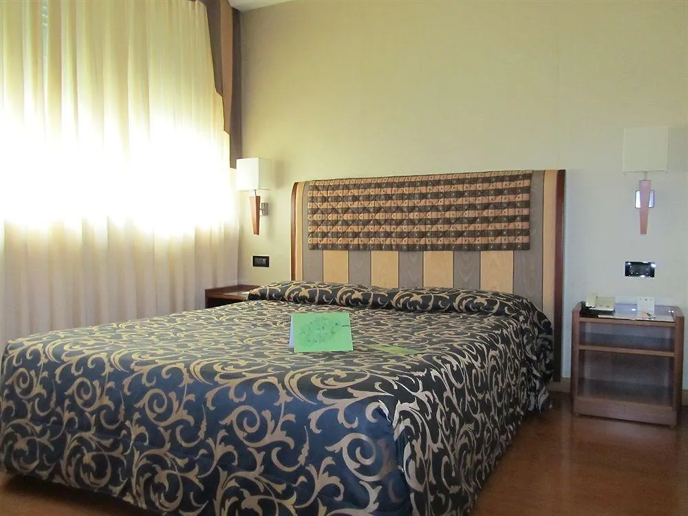 Best Western Madison Hotel Milan 4*,  Italy