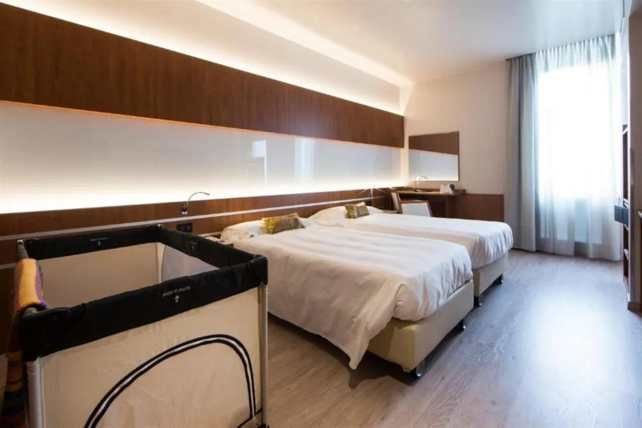 Best Western Madison Hotel Milano 4*,